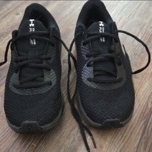 Under Armour Black Athletic Shoes